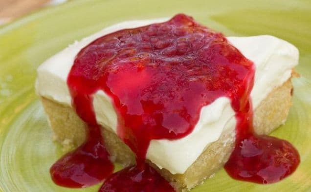Raspberry Cheesecake Bars By Mommie Cooks
