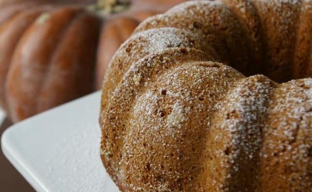 Vegan Pumpkin Bundt Cake
